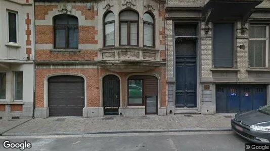 Apartments for rent in Brussels Schaarbeek - Photo from Google Street View