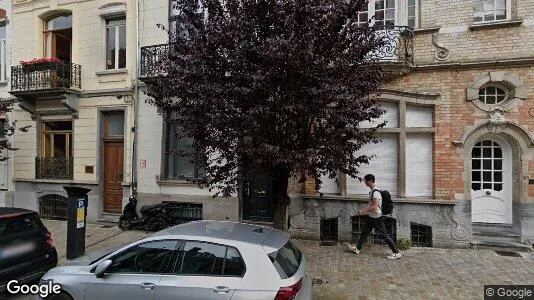 Apartments for rent in Brussels Elsene - Photo from Google Street View