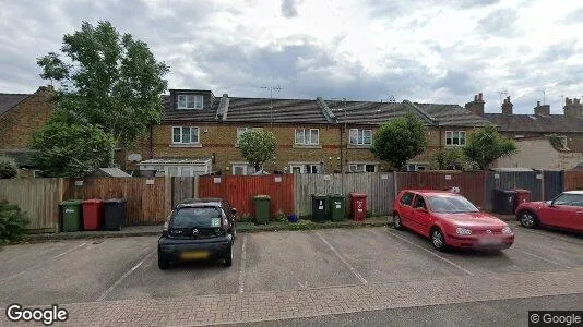 Rooms for rent in Slough - Berkshire - Photo from Google Street View