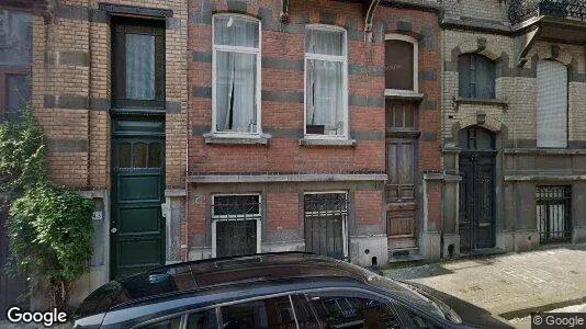 Apartments for rent in Brussels Schaarbeek - Photo from Google Street View