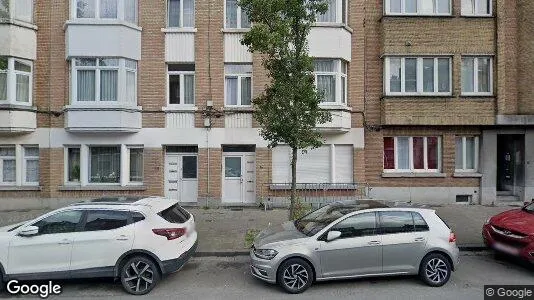 Apartments for rent in Brussels Ganshoren - Photo from Google Street View