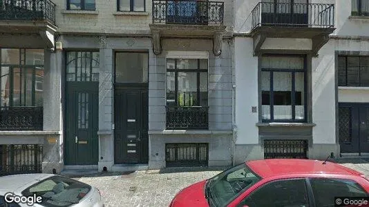 Apartments for rent in Brussels Elsene - Photo from Google Street View