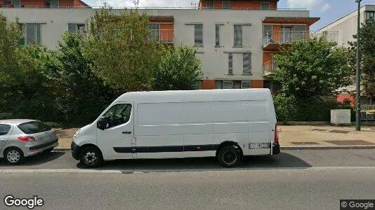 Apartments for rent in Évry - Photo from Google Street View