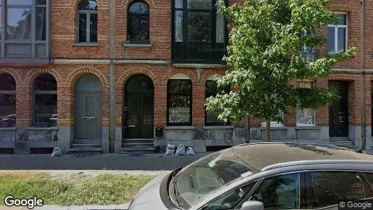 Apartments for rent in Antwerp Berchem - Photo from Google Street View