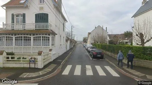 Apartments for rent in Montreuil - Photo from Google Street View