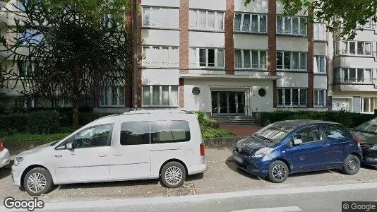 Apartments for rent in Brussels Etterbeek - Photo from Google Street View