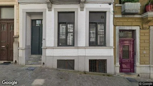 Apartments for rent in Brussels Schaarbeek - Photo from Google Street View