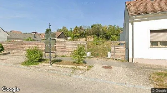 Apartments for rent in Großweikersdorf - Photo from Google Street View