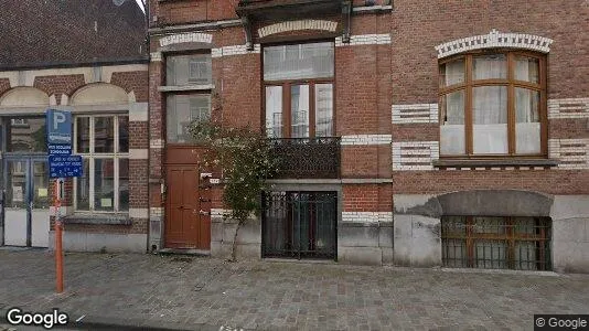 Apartments for rent in Brussels Elsene - Photo from Google Street View