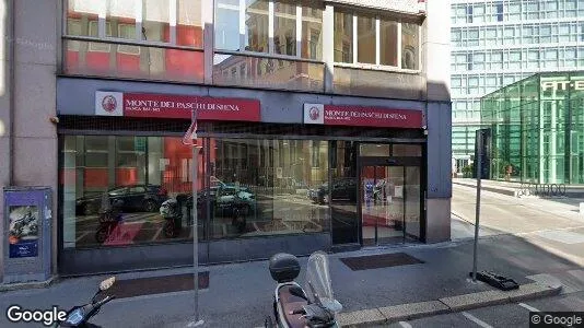 Rooms for rent in Milano Zona 2 - Stazione Centrale, Gorla, Turro, Greco, Crescenzago - Photo from Google Street View