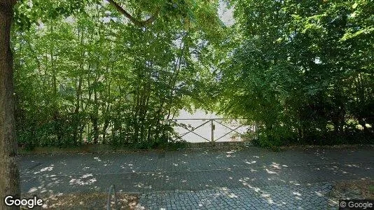 Apartments for rent in Berlin Steglitz-Zehlendorf - Photo from Google Street View