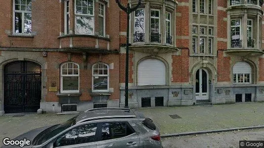 Apartments for rent in Brussels Schaarbeek - Photo from Google Street View