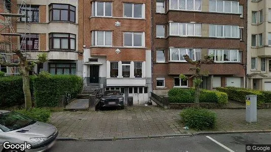 Apartments for rent in Brussels Schaarbeek - Photo from Google Street View