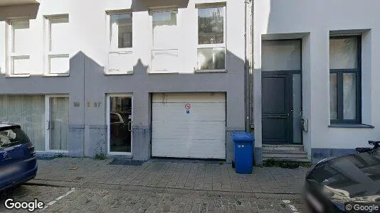 Apartments for rent in Antwerp Berchem - Photo from Google Street View
