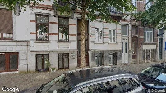 Apartments for rent in Brussels Schaarbeek - Photo from Google Street View