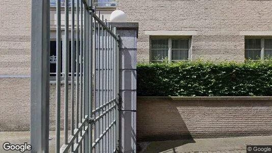 Apartments for rent in Brussels Elsene - Photo from Google Street View
