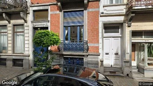 Apartments for rent in Brussels Elsene - Photo from Google Street View