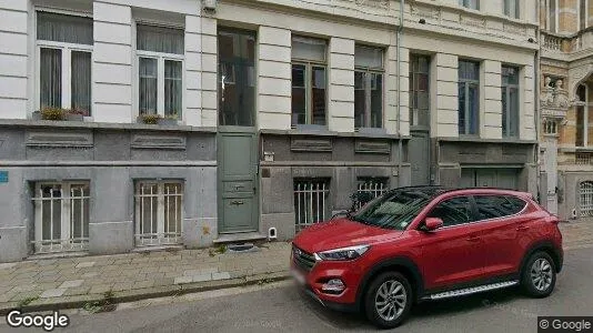 Apartments for rent in Antwerp Berchem - Photo from Google Street View
