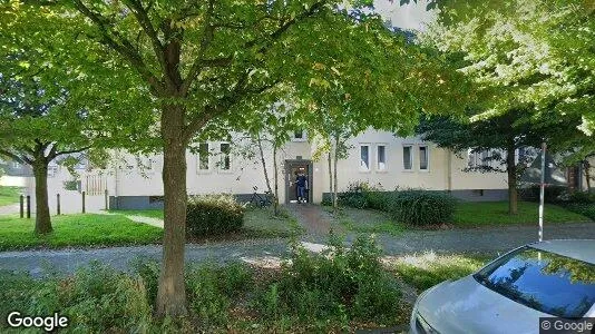 Apartments for rent in Wilhelmshaven - Photo from Google Street View