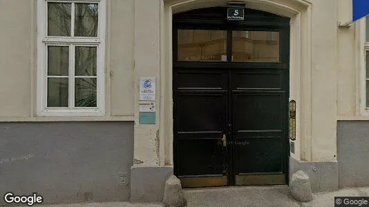 Apartments for rent in Wien Wieden - Photo from Google Street View