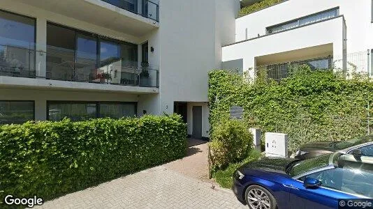 Apartments for rent in Waterloo - Photo from Google Street View