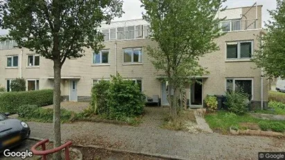 Apartments for rent in Amstelveen - Photo from Google Street View Apartments for rent in Amstelveen - Photo from Google Street View