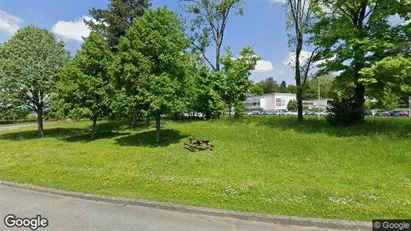 Apartments for rent in L'Haÿ-les-Roses - Photo from Google Street View