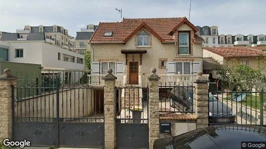 Apartments for rent in Versailles - Photo from Google Street View