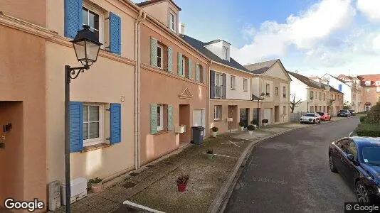 Apartments for rent in Palaiseau - Photo from Google Street View