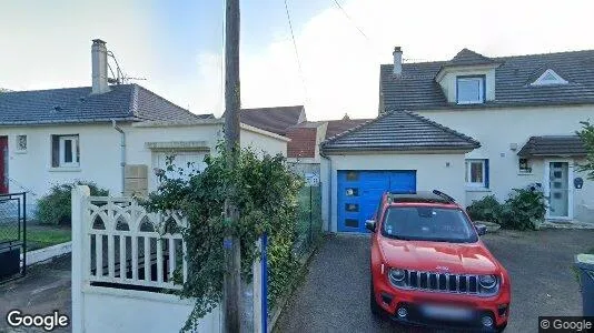 Apartments for rent in Nanterre - Photo from Google Street View