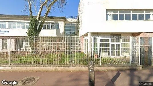 Apartments for rent in Nanterre - Photo from Google Street View