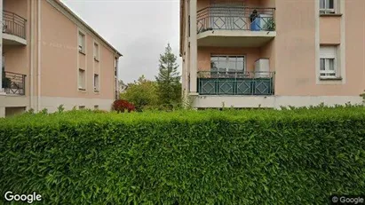 Apartments for rent in Paris 15ème arrondissement - Photo from Google Street View