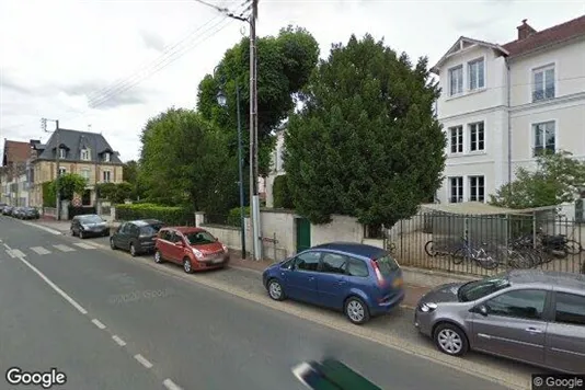 Apartments for rent in Pontoise - Photo from Google Street View