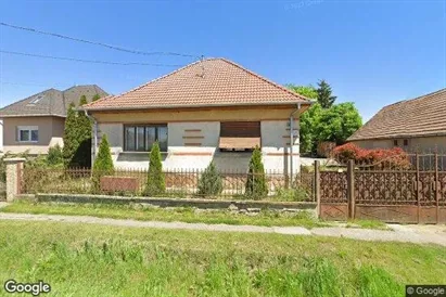 Apartments for rent in Veresegyházi - Photo from Google Street View