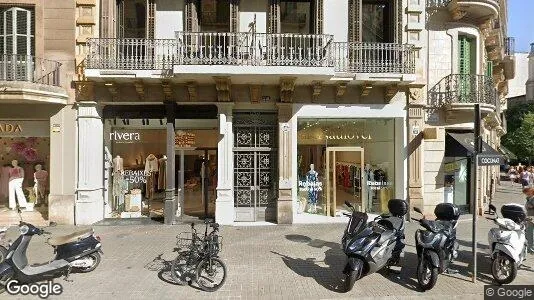 Apartments for rent in Barcelona Gràcia - Photo from Google Street View