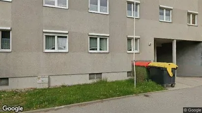 Apartments for rent in Randegg - Photo from Google Street View Apartments for rent in Randegg - Photo from Google Street View