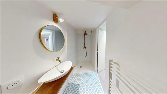 Houses in Bordeaux - photo 10