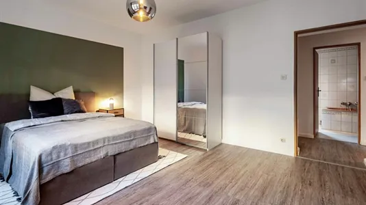 Rooms in Frankfurt Innenstadt II - photo 2