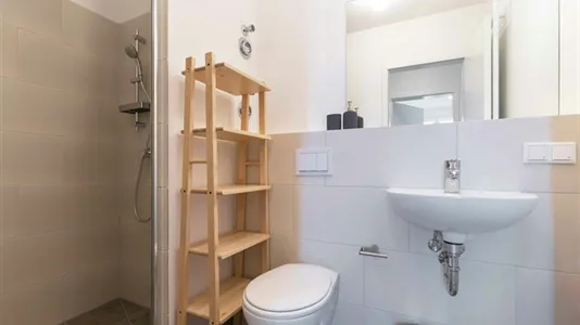 Rooms in Berlin Mitte - photo 8