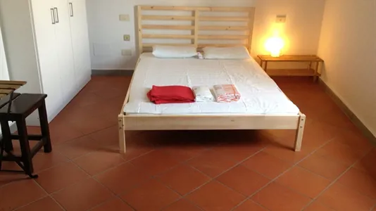 Rooms in Florence - photo 2