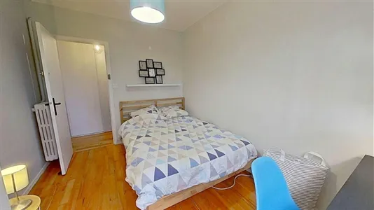 Rooms in Caen - photo 4