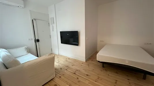 Apartments in Madrid Chamberí - photo 5