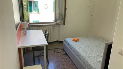 Room for rent in Genoa, Liguria