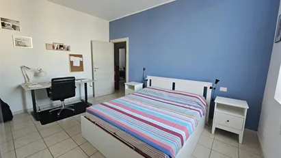 Room for rent in Varese, Lombardia