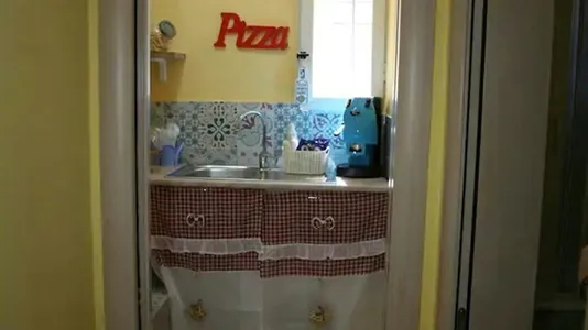Rooms in Napoli Municipalità 2 - photo 8