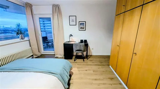 Rooms in Munich Moosach - photo 2