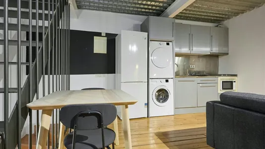 Apartments in Barcelona Ciutat Vella - photo 7