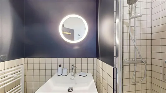 Rooms in Paris 18ème arrondissement - Montmartre - photo 6