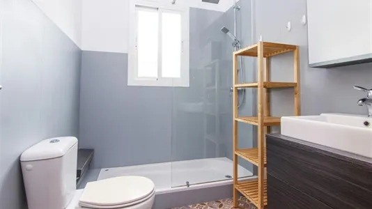 Rooms in Valencia L'Eixample - photo 10