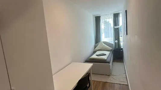 Rooms in Garching - photo 2